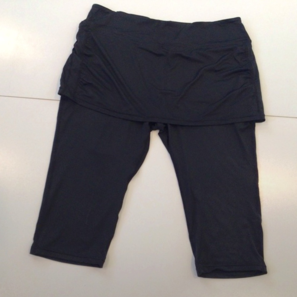 NWT Coolibar skirted swim capris workout leggings pants XXL
